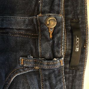 Size 26 Joe’s skinny jeans